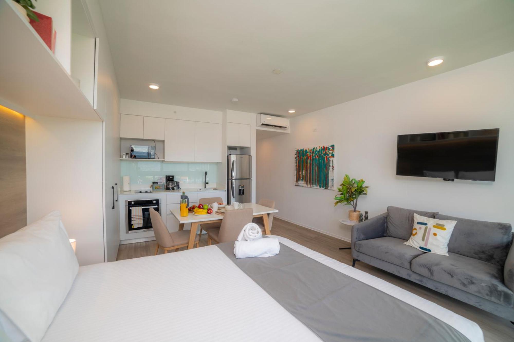 Bee Suites San Jose - Escalante ภายนอก รูปภาพ