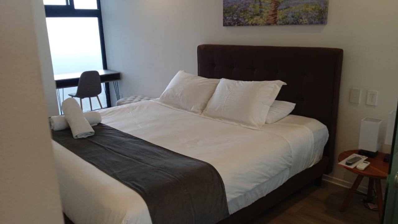 Bee Suites San Jose - Escalante ภายนอก รูปภาพ