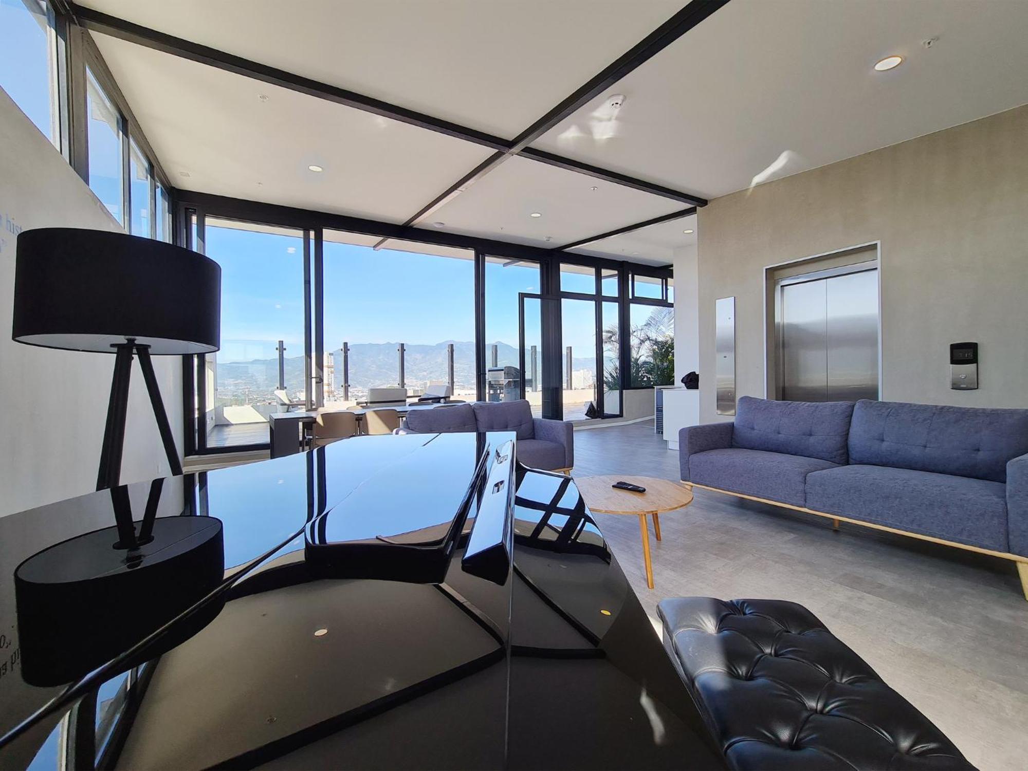 Bee Suites San Jose - Escalante ภายนอก รูปภาพ